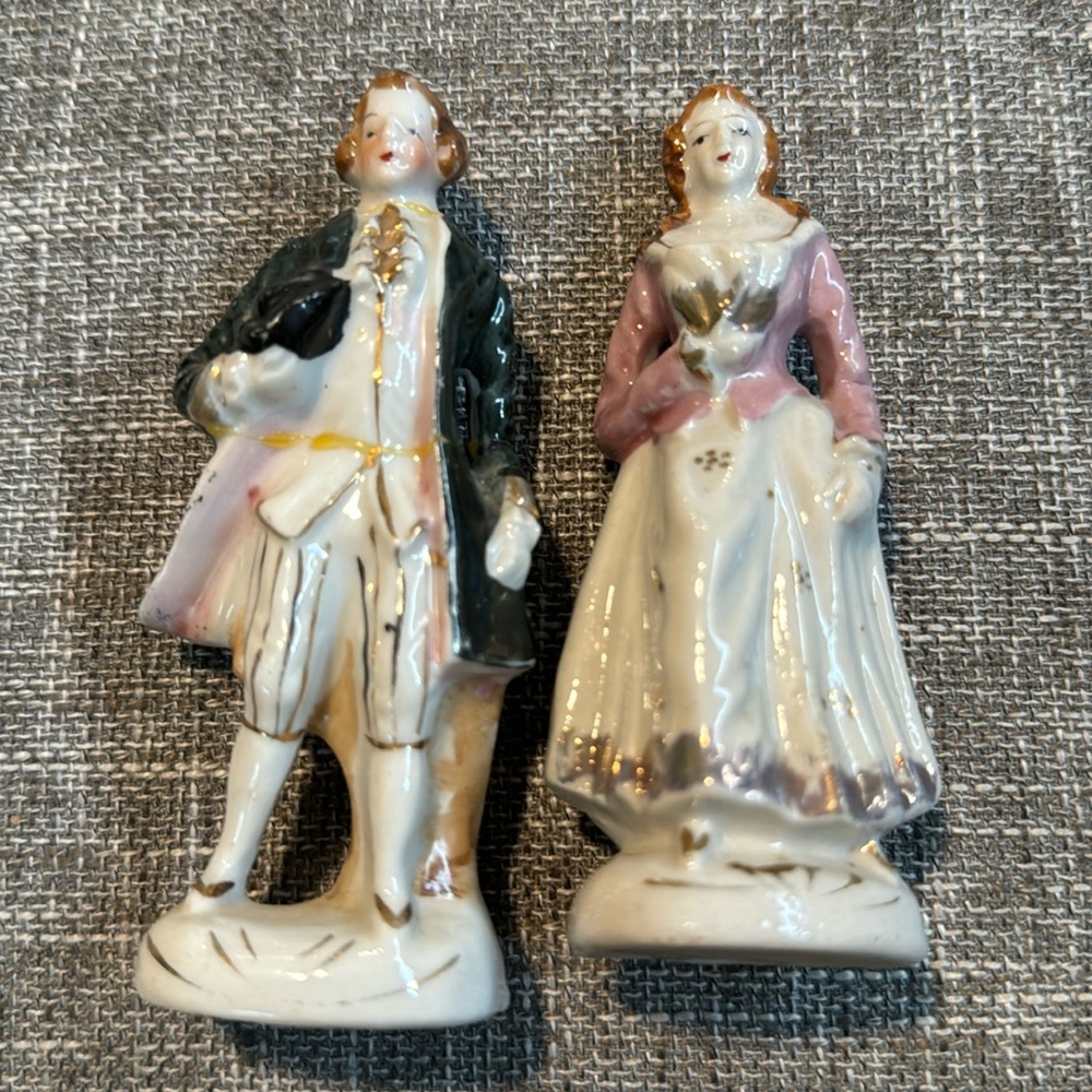 Occupied Japan Porcelain Colonial Man and Women Figurines
